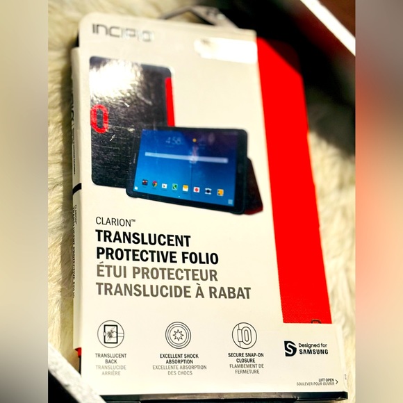 INCIPIO CLARION TRANSLUCENT PROTECTIVE FOLIO - Picture 1 of 7
